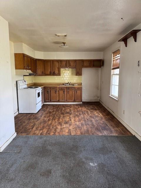908 Avenue I