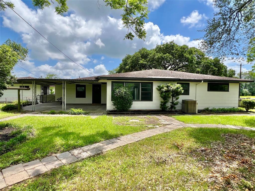 608 Evans Street, Angleton, Texas image 34