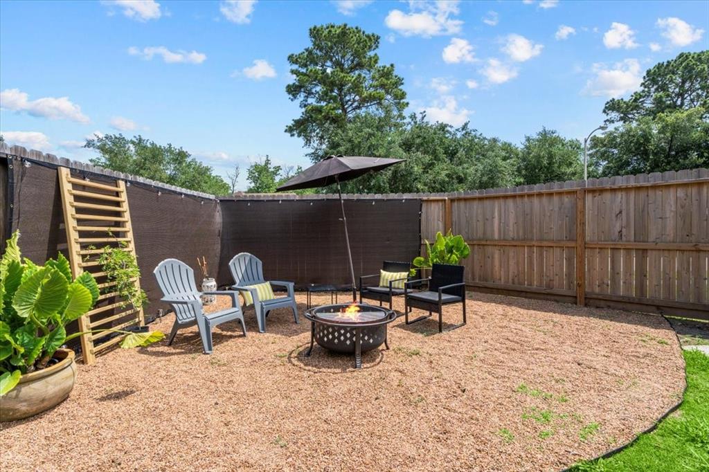 9302 Kirkchapel Court, Spring, Texas image 31