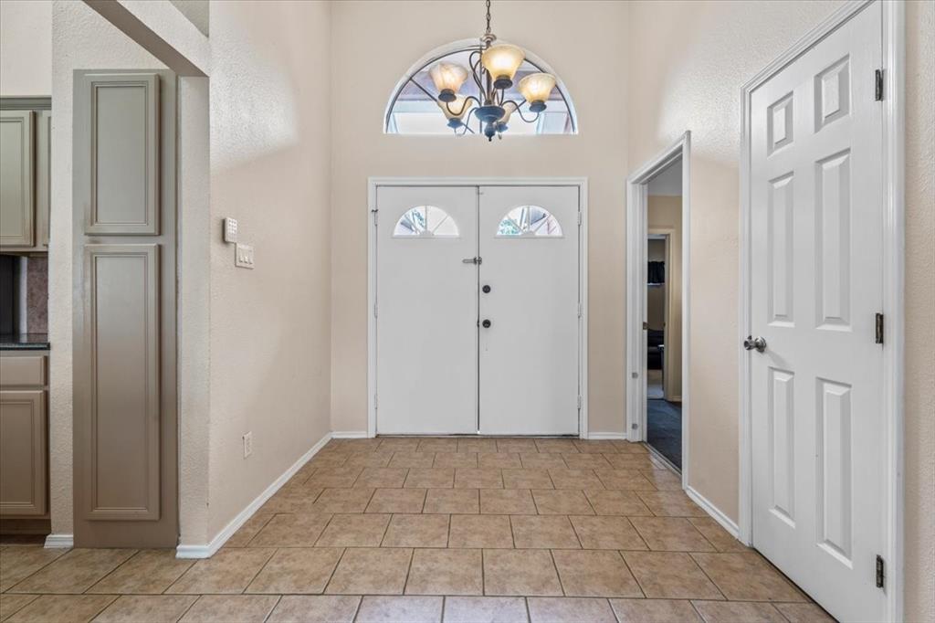 9302 Kirkchapel Court, Spring, Texas image 3