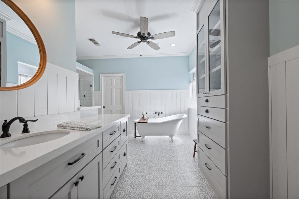5606 Lofty Magnolia Court, Kingwood, Texas image 22