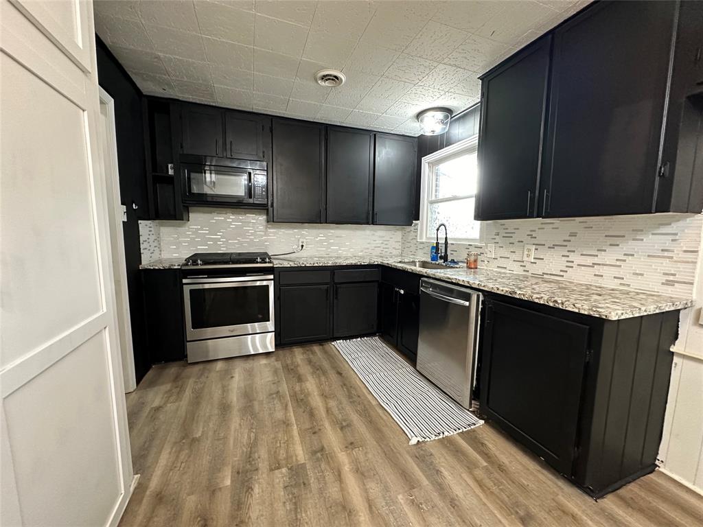 1218 Kirsten Street, La Marque, Texas image 2