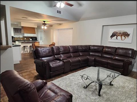 149 Cherry Tree Lane Friendswood TX 77546