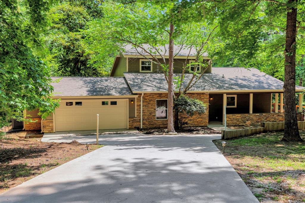 81 Baron Drive, Coldspring, Texas image 2