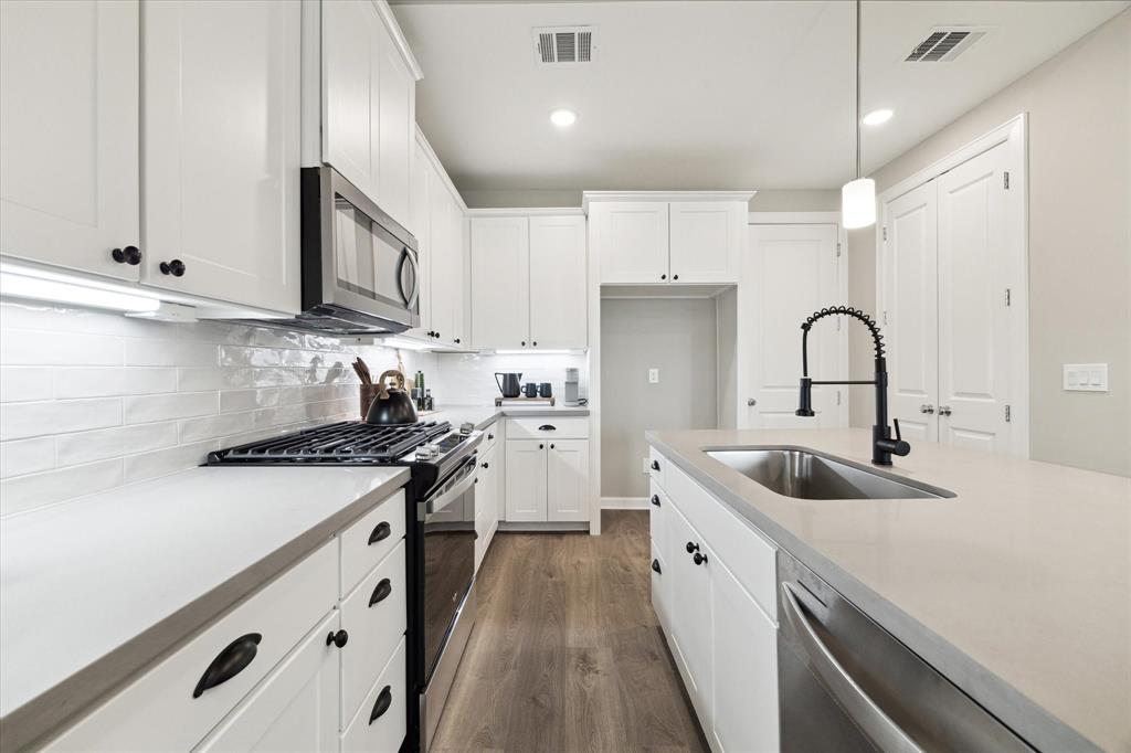 3418 Mansfield Street, Houston, Texas image 8