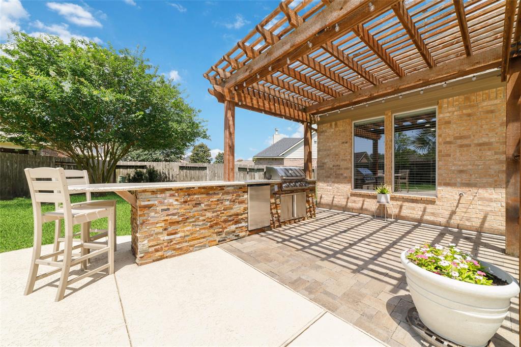 25303 Hall Meadow Lane, Katy, Texas image 28