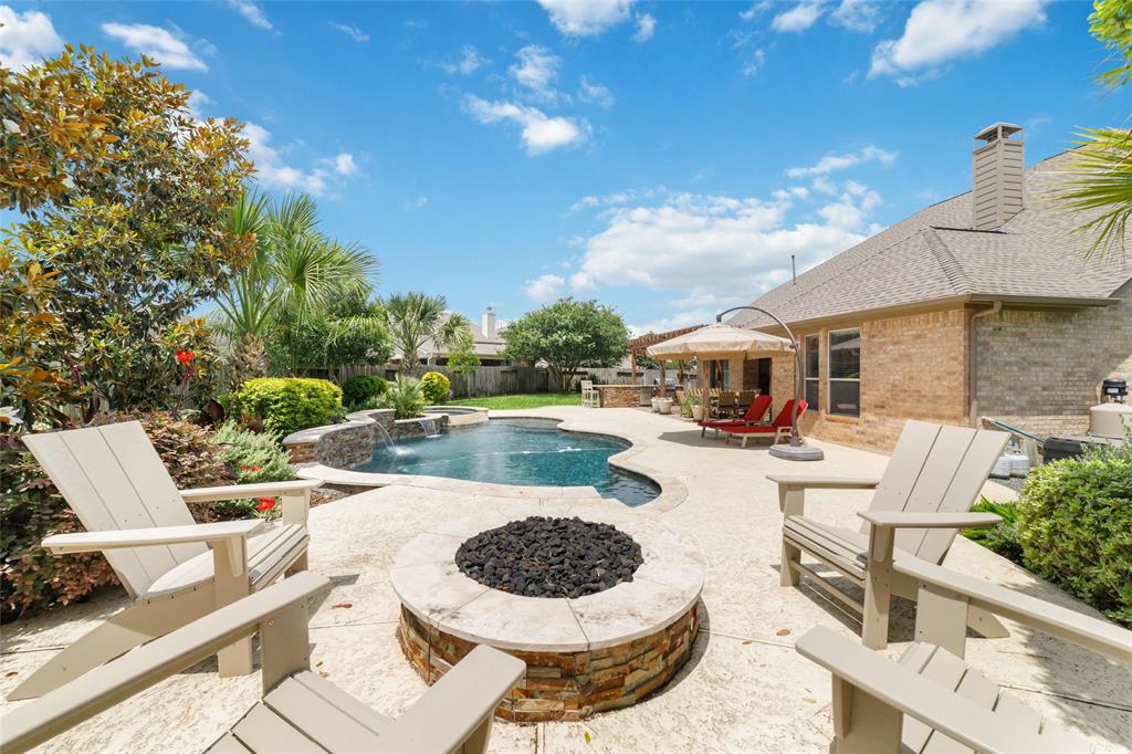25303 Hall Meadow Lane, Katy, Texas image 33