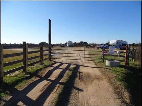 4843 Mieth Road Sealy TX 77474