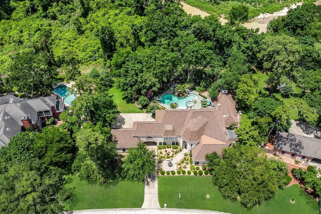 3230 Ivy Falls Drive