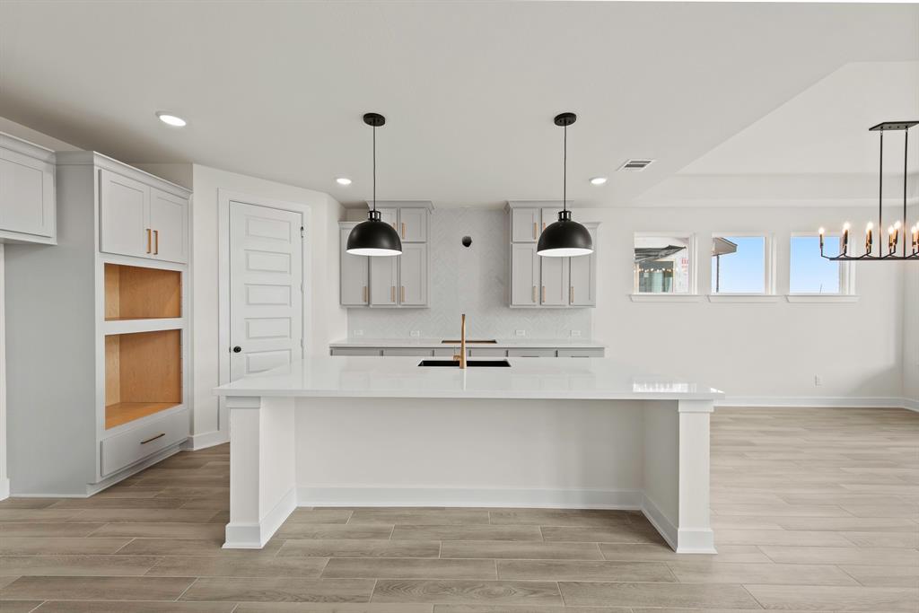 5015 Benton Woods Trail, Rosenberg, Texas image 6