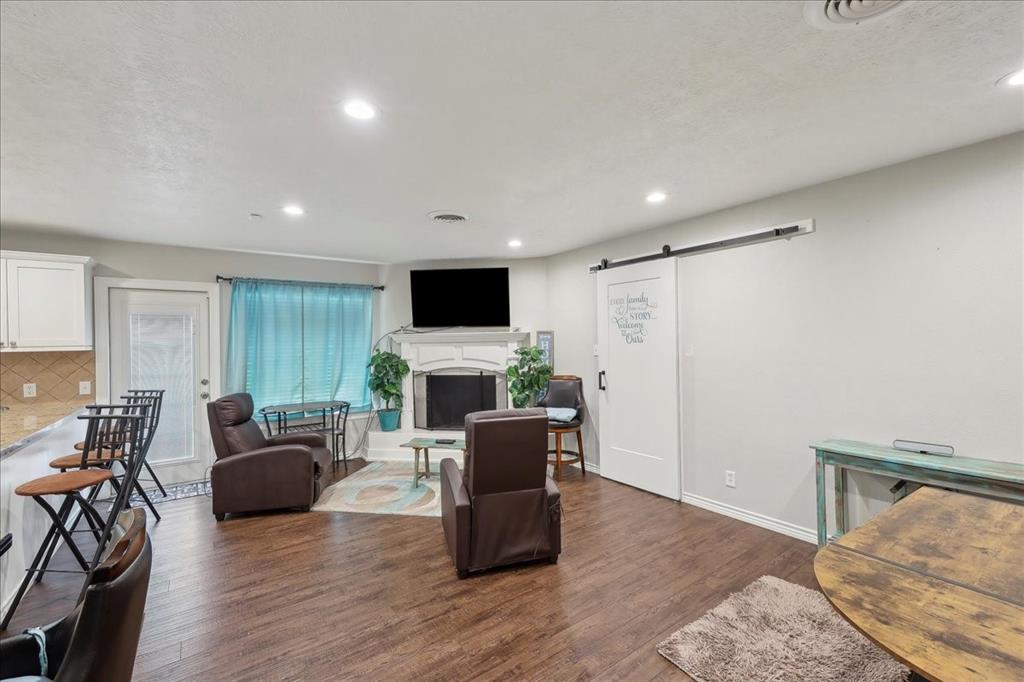 6360 Pansy Drive, Beaumont, Texas image 9
