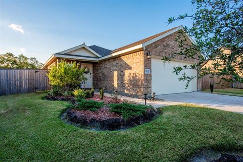 A home in Rosharon