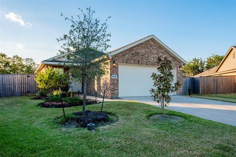 A home in Rosharon