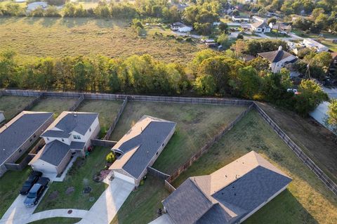 A home in Rosharon