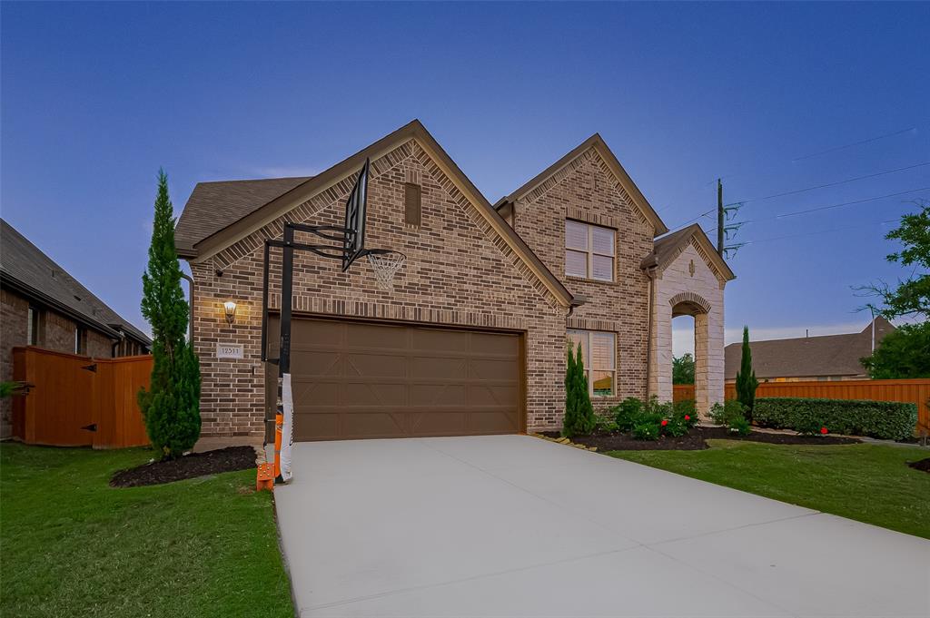 12311 Kinmundy Lane