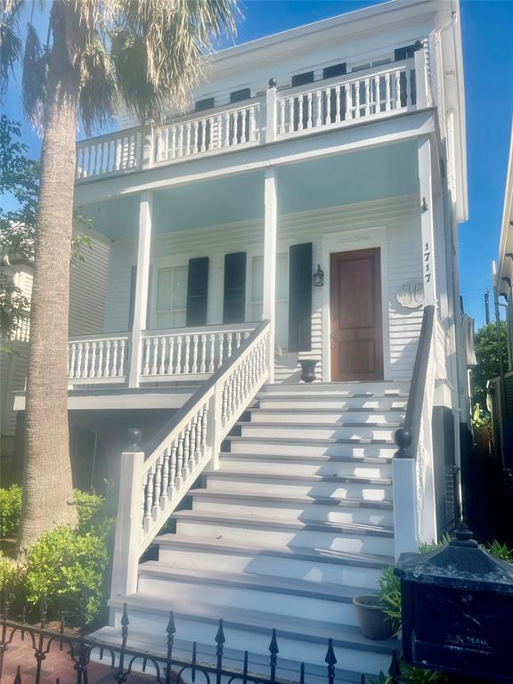 1717 Winnie Street, Galveston, Texas image 2