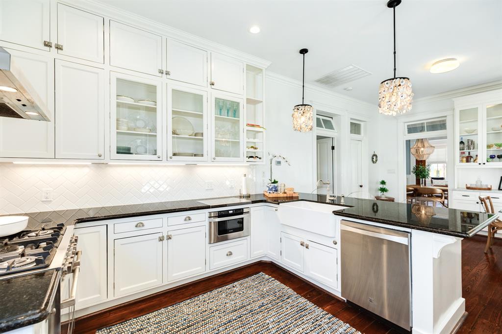 1717 Winnie Street, Galveston, Texas image 23
