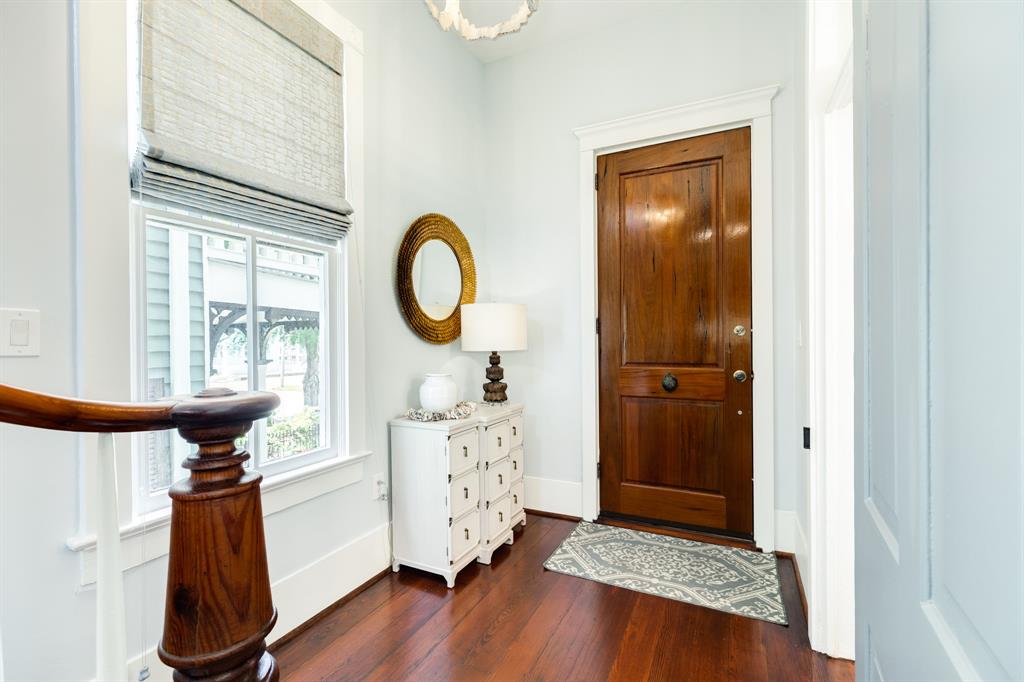 1717 Winnie Street, Galveston, Texas image 27