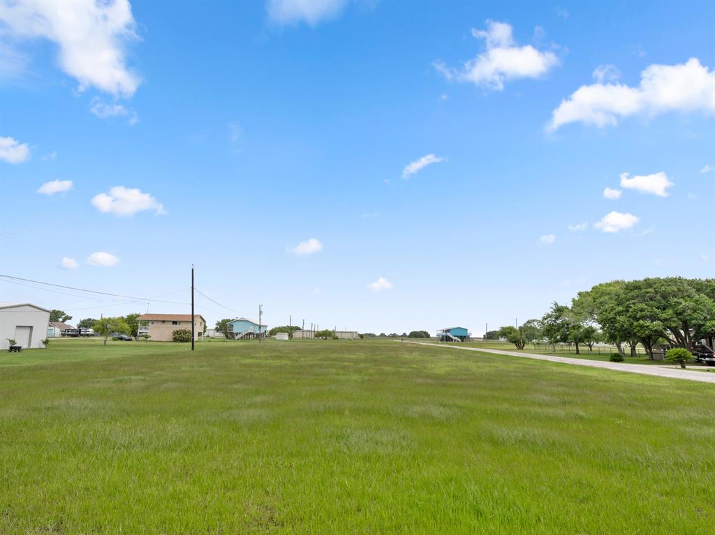 102 Calumet Drive, Palacios, Texas image 23