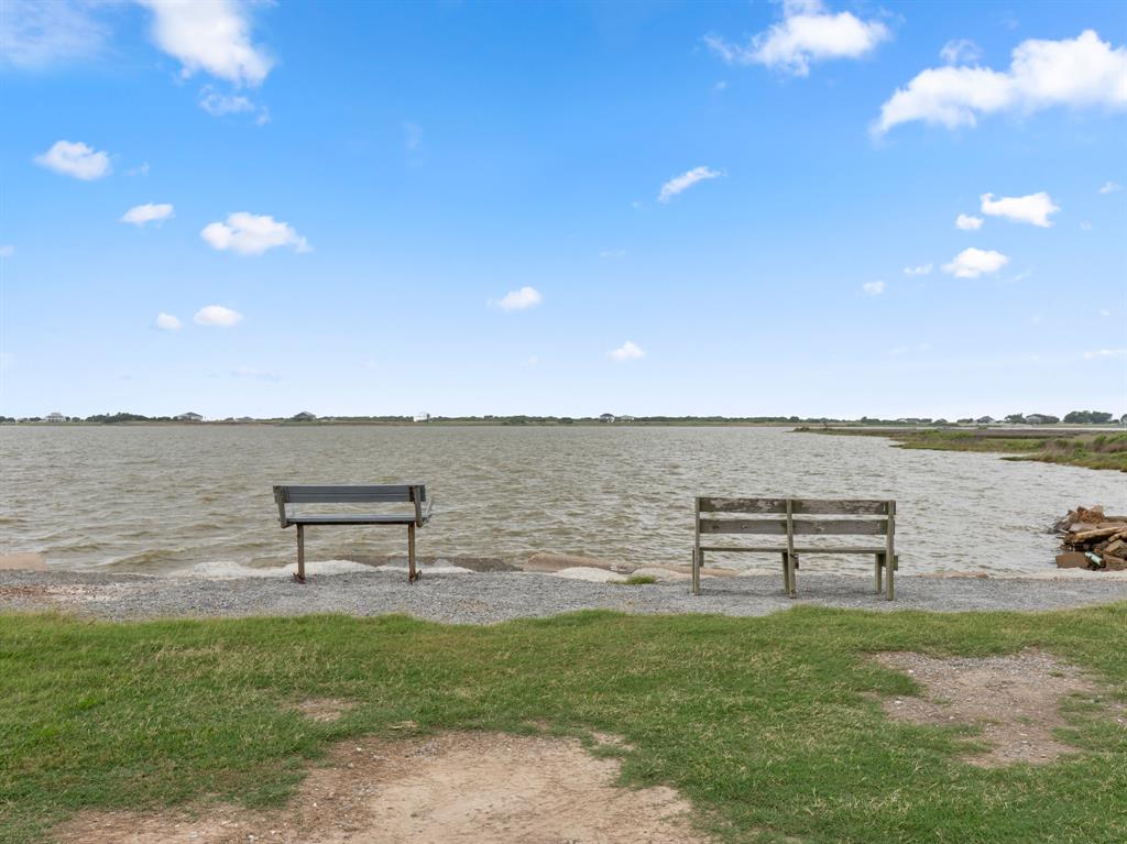 102 Calumet Drive, Palacios, Texas image 28