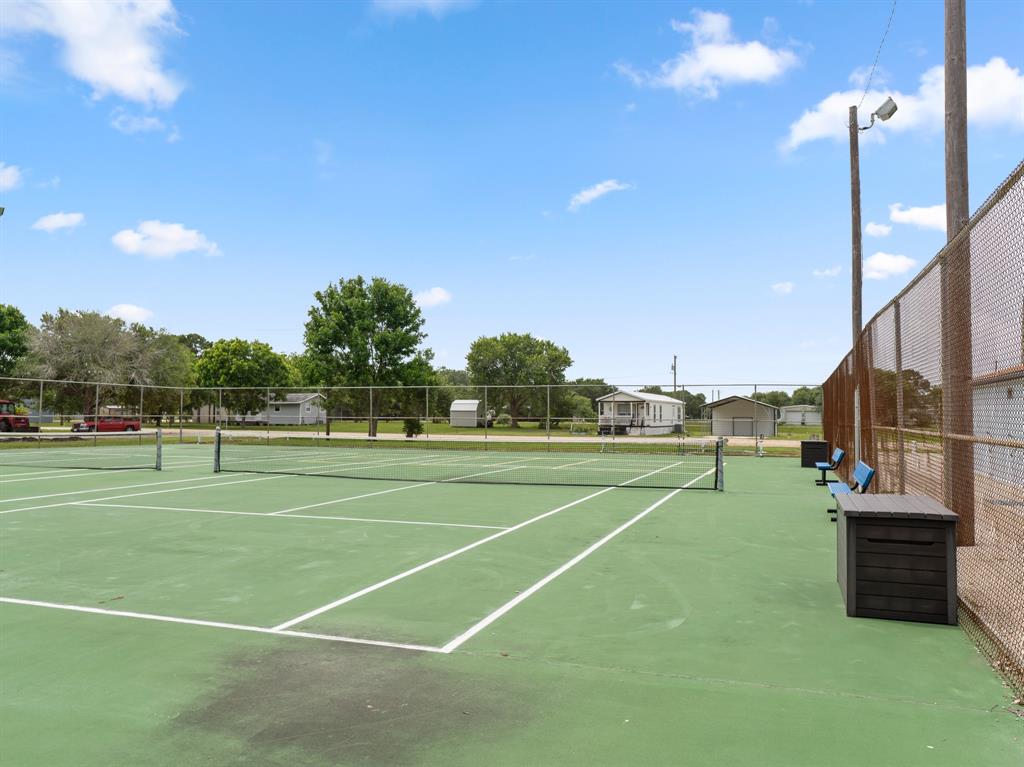 102 Calumet Drive, Palacios, Texas image 35