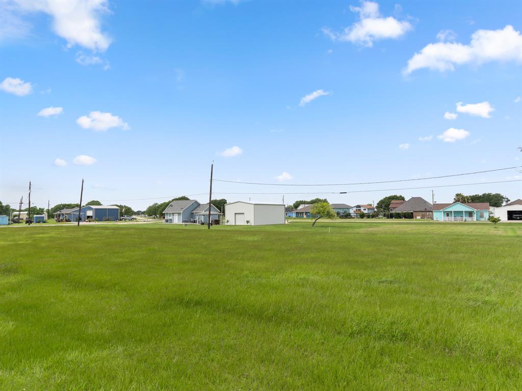 102 Calumet Drive, Palacios, Texas image 19