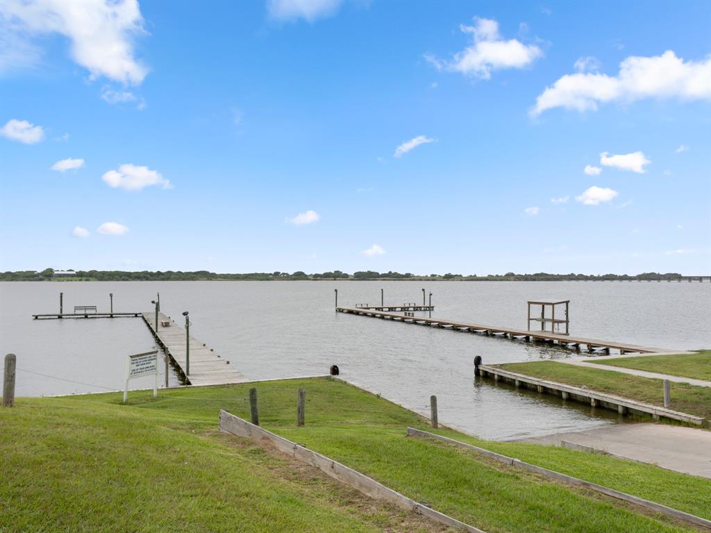 102 Calumet Drive, Palacios, Texas image 25