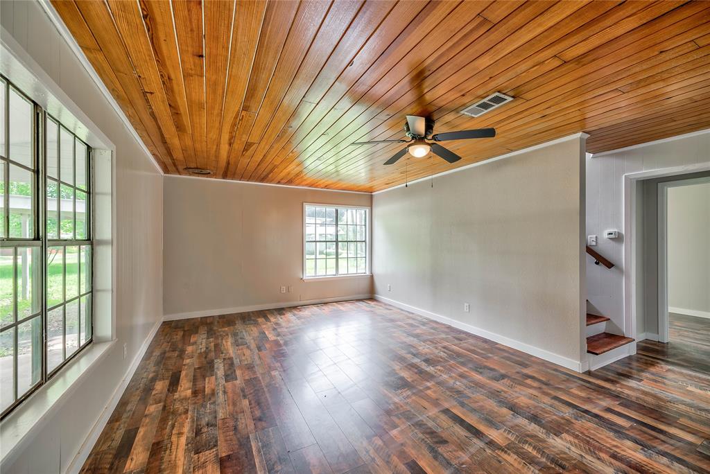 428 Lakewood Drive, Trinity, Texas image 6