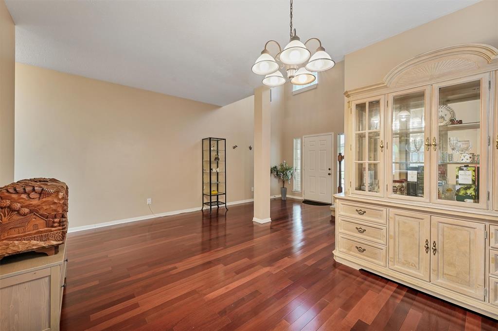 9911 Goldenglade Drive, Houston, Texas image 7