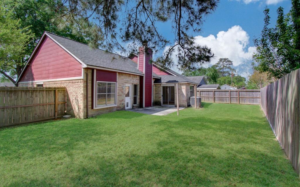 20207 Misty Pines Drive, Humble, Texas image 35