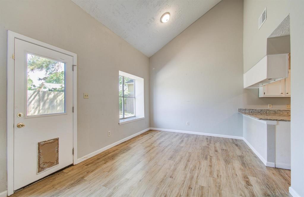 20207 Misty Pines Drive, Humble, Texas image 13