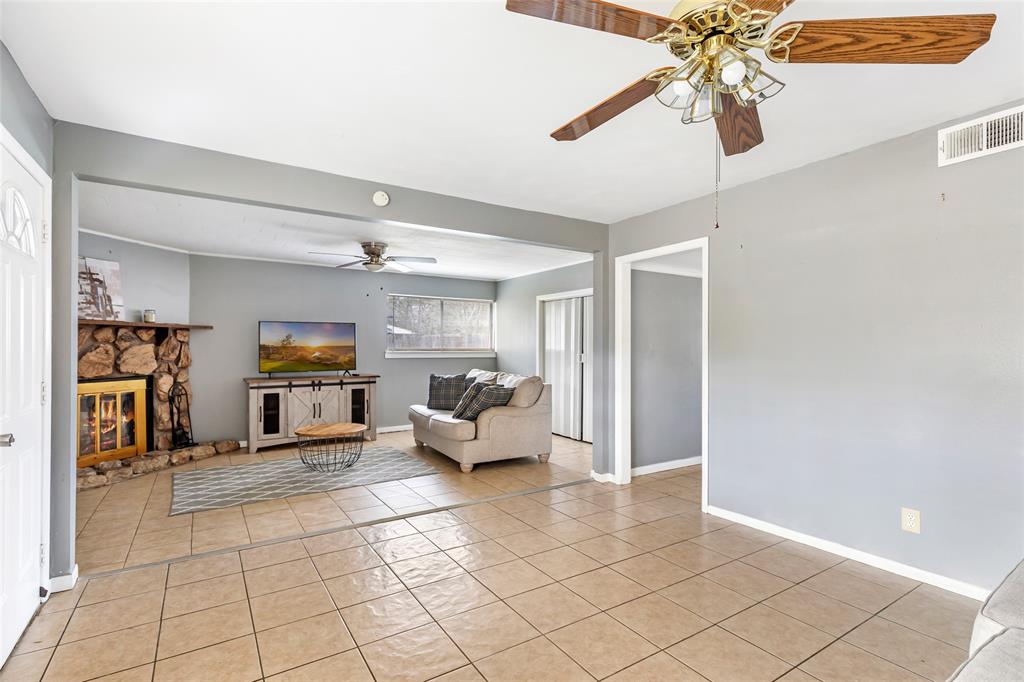 7730 Wickersham Place, Beaumont, Texas image 9