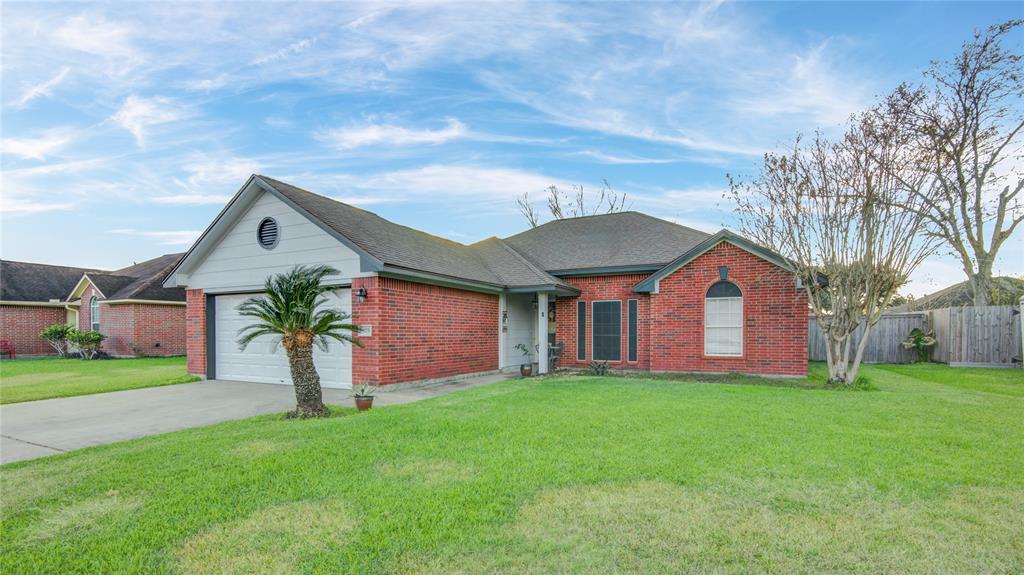 1175 Carey Drive, Angleton, Texas image 37