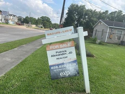 2011 Waco Street Houston TX 77020