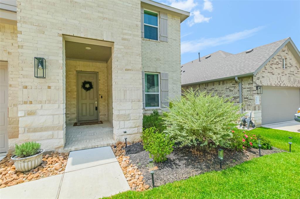 1060 Dancing Feather Street