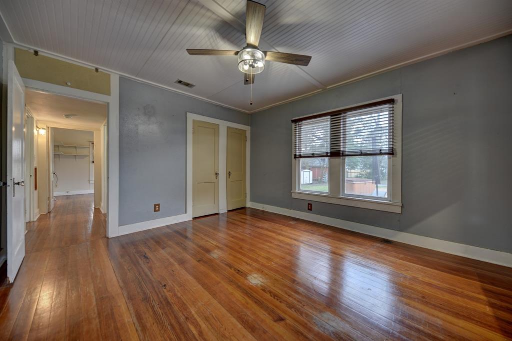 239 N Monroe St, La Grange, Texas image 13