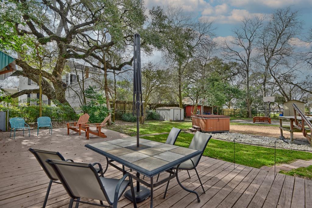 239 N Monroe St, La Grange, Texas image 29