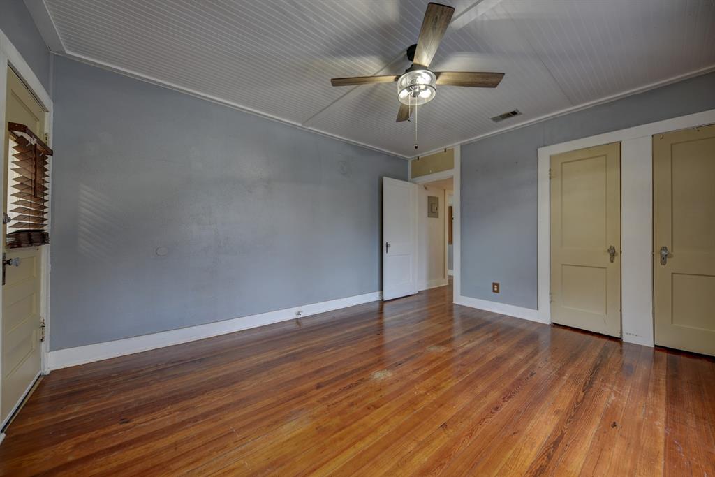 239 N Monroe St, La Grange, Texas image 16