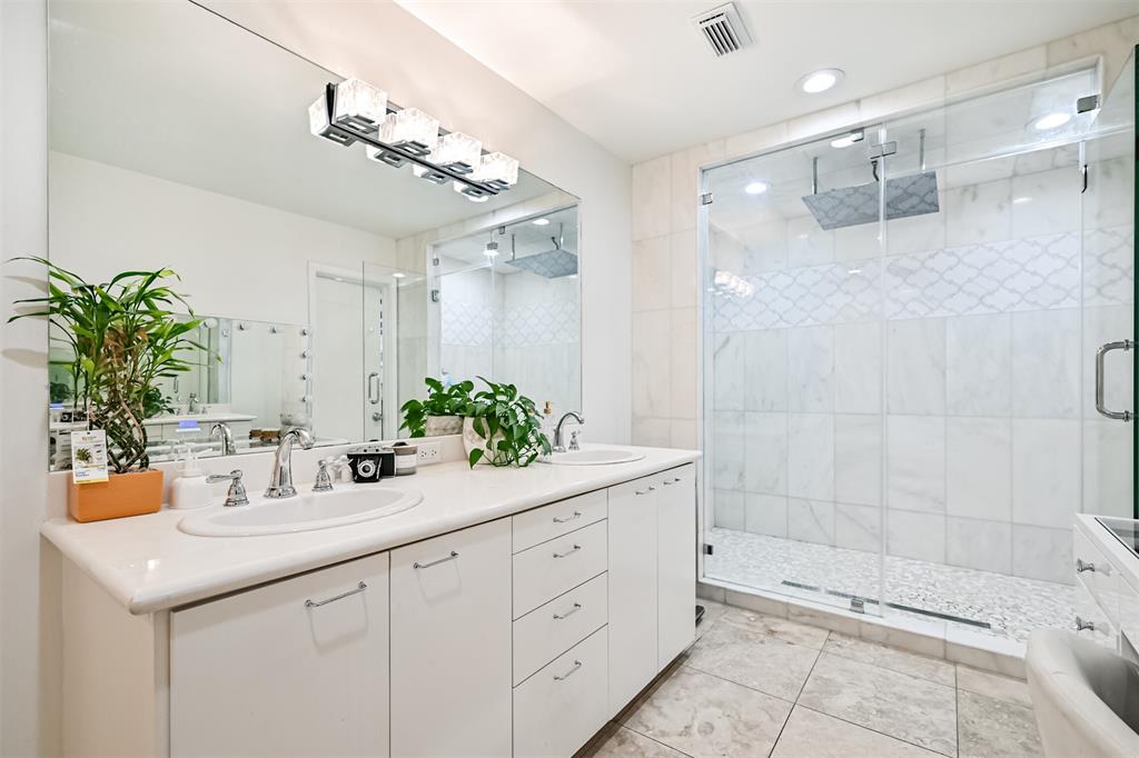 5307 Maple Street, Houston, Texas image 21