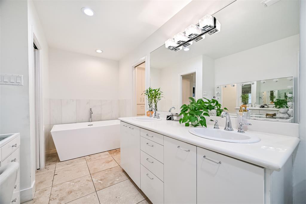 5307 Maple Street, Houston, Texas image 22