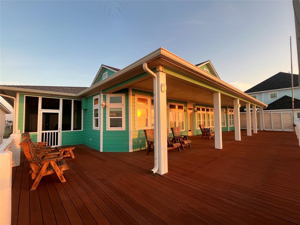 3228 Gulf Castle Drive, Port Bolivar, Texas image 4