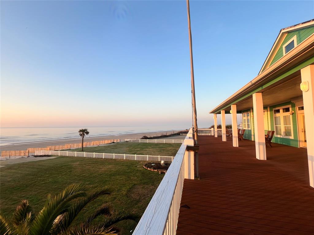 3228 Gulf Castle Drive, Port Bolivar, Texas image 2