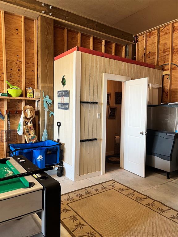 3228 Gulf Castle Drive, Port Bolivar, Texas image 36