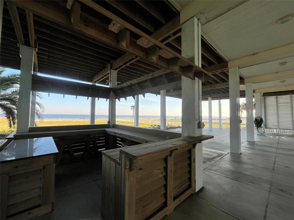3228 Gulf Castle Drive, Port Bolivar, Texas image 5