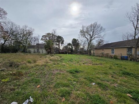 Vacant Land For Sale - 3408 Stonewall Street<br/> Harris County, Houston, TX 77020
