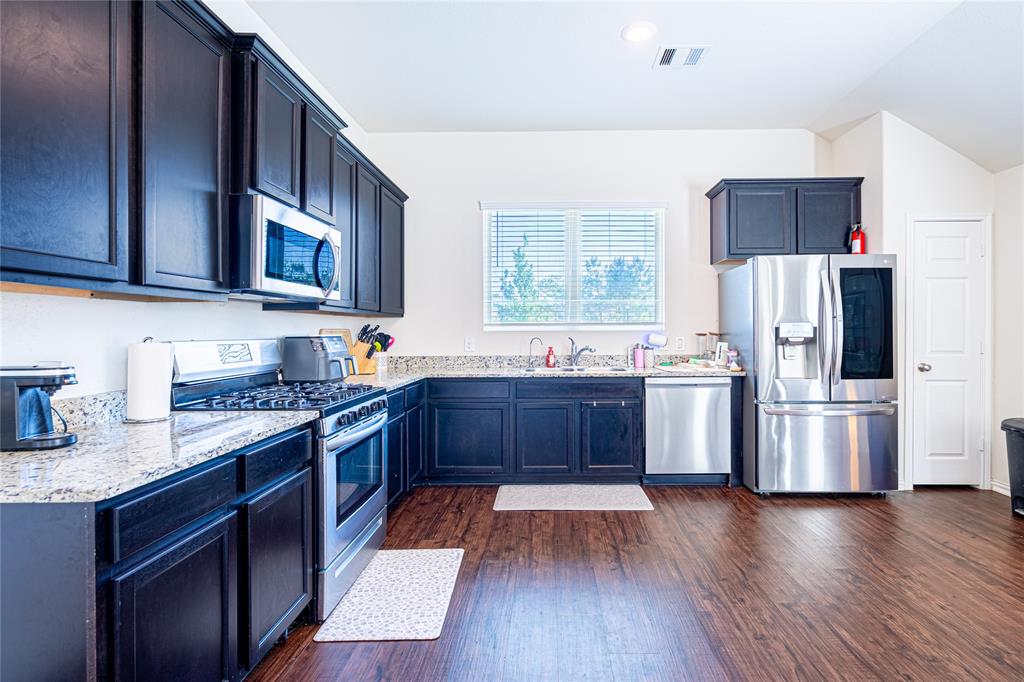 12547 Highgrove Springs Drive, Humble, Texas image 16