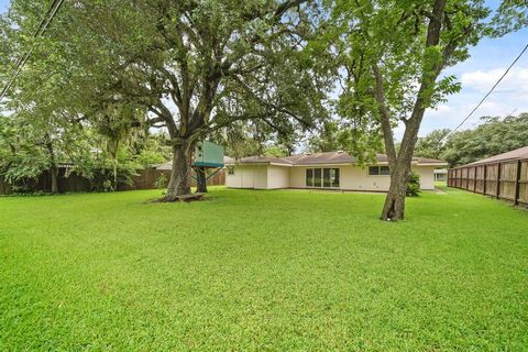 A home in Lake Jackson