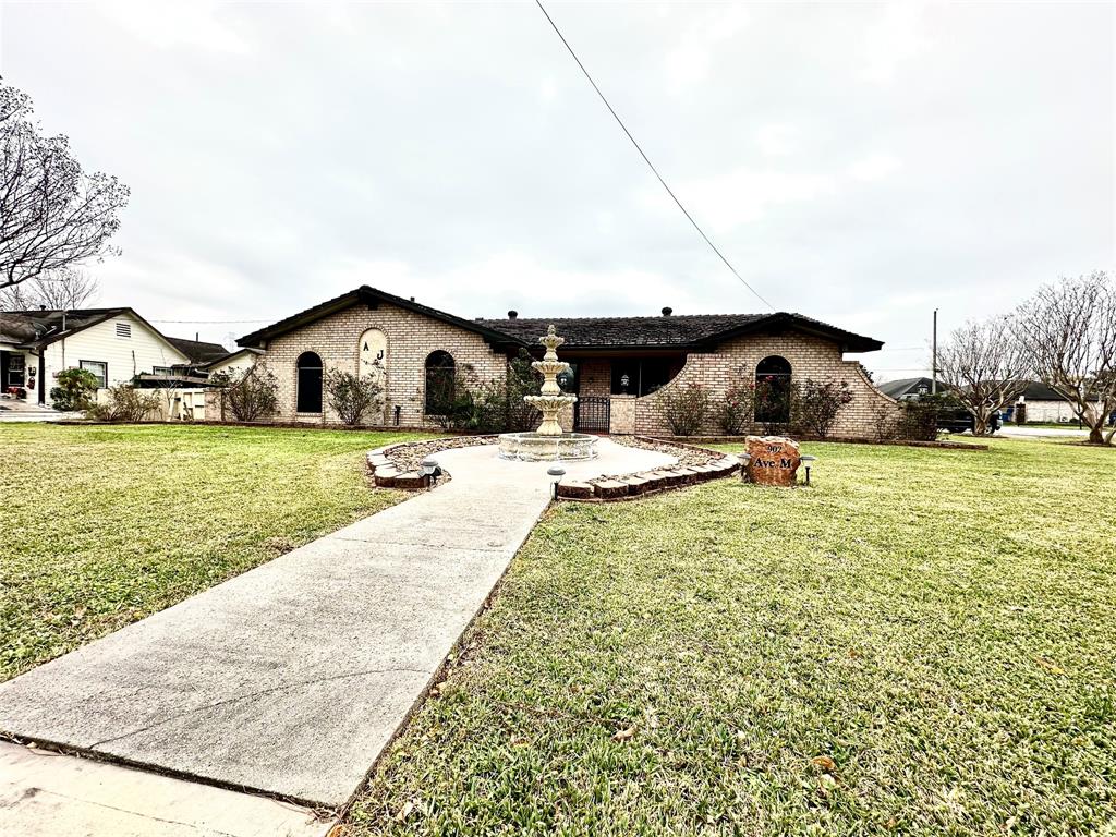 902 Avenue M, South Houston, Texas image 1