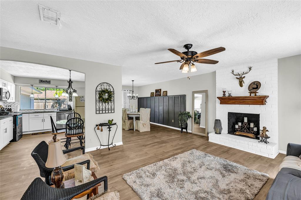 2705 Parrott Avenue, Rosenberg, Texas image 6