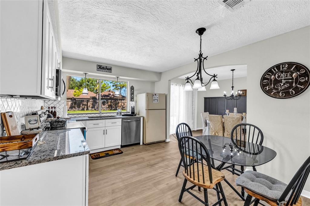 2705 Parrott Avenue, Rosenberg, Texas image 13